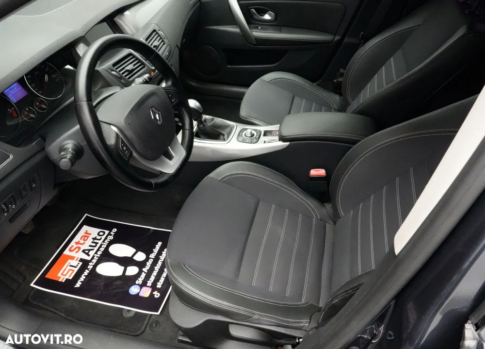 Renault Laguna Navi 2.0dCi Dynamique - 12
