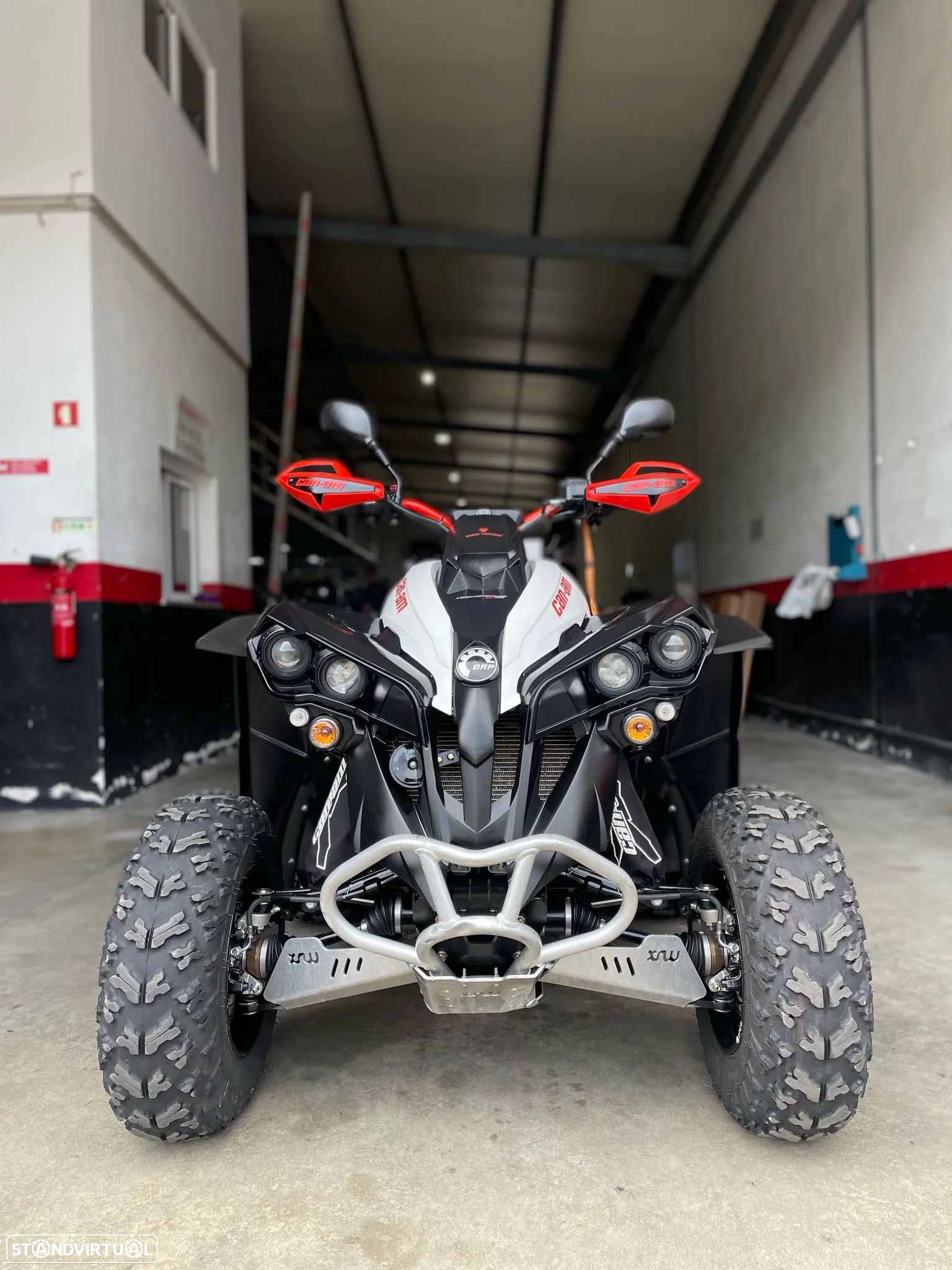 Can-Am Renegade 650 XXC - 2
