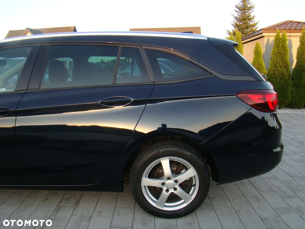 Opel Astra 1.4 Turbo Dynamic - 8