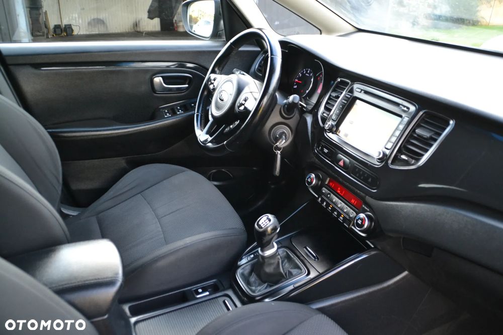 Kia Carens 1.6 GDI Business Line 7os EU6 - 34