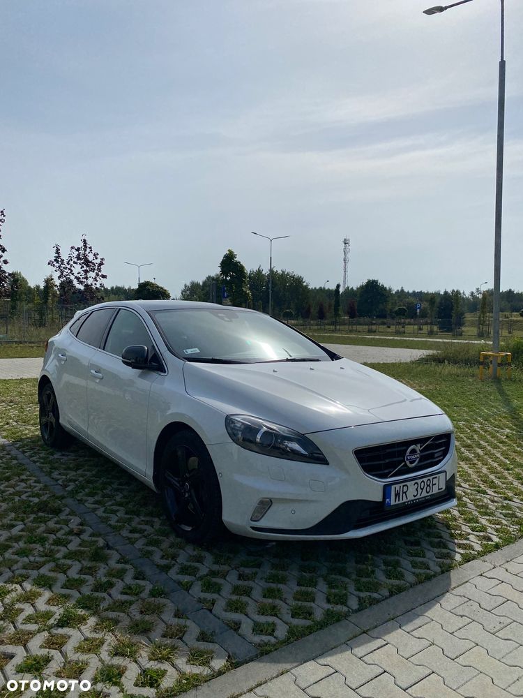 Volvo V40 D3 R-Design Kinetic - 19