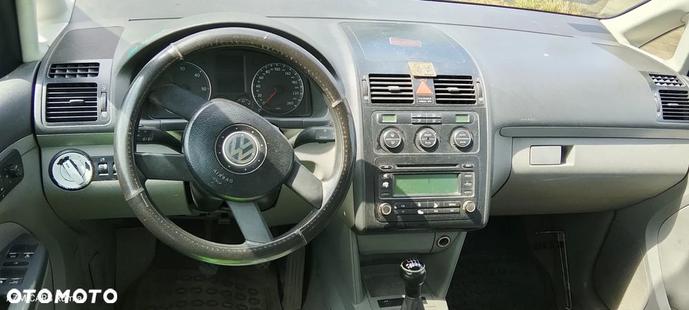 VW TOURAN - 5