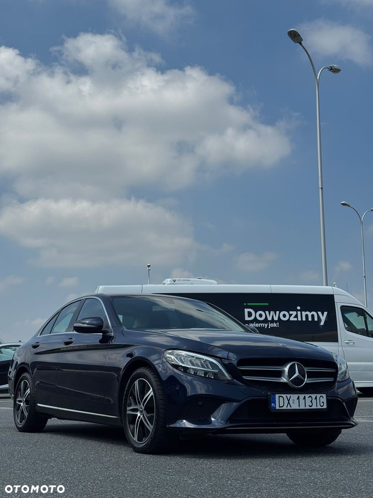 Mercedes-Benz Klasa C 180 d 9G-TRONIC - 31