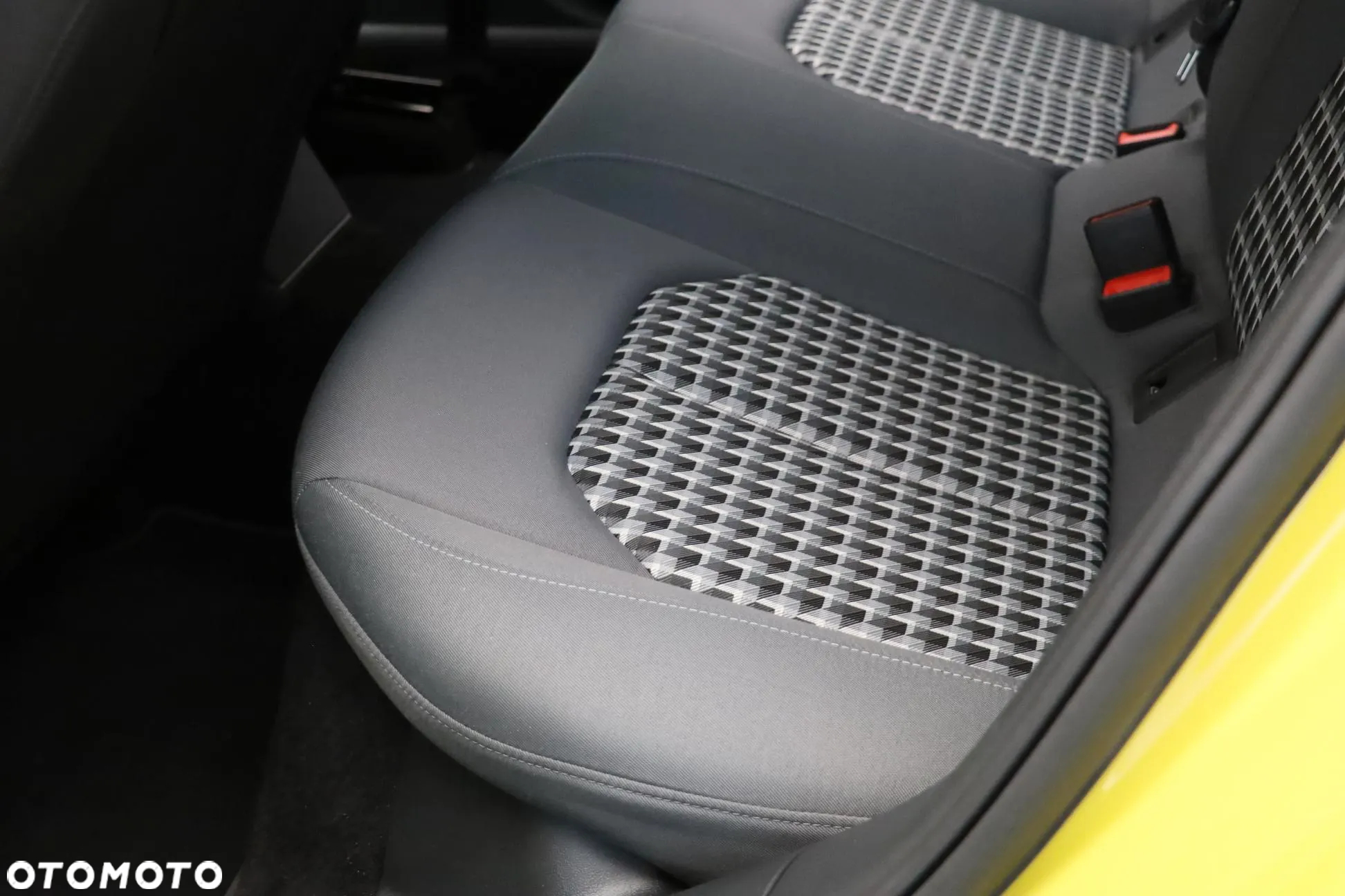 Audi A1 35 TFSI Advanced S tronic - 17