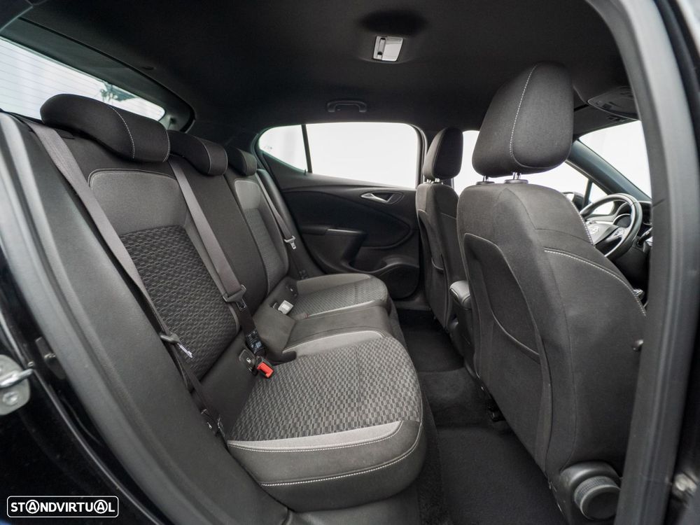 Opel Astra 1.5 D GS Line S/S - 33