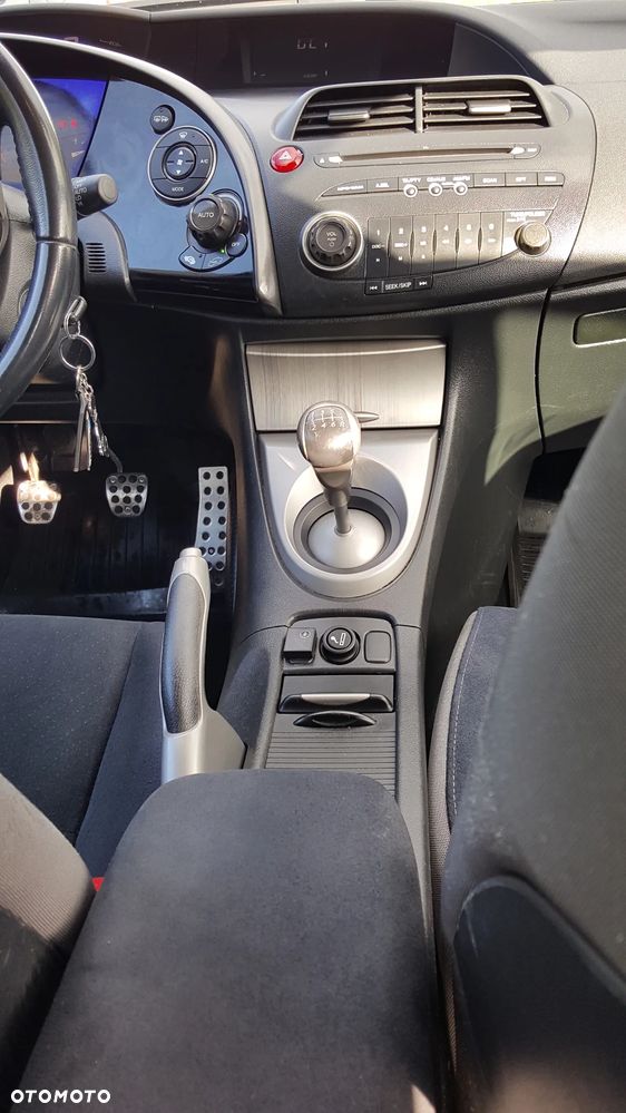 Honda Civic 1.8 TypeS - 8