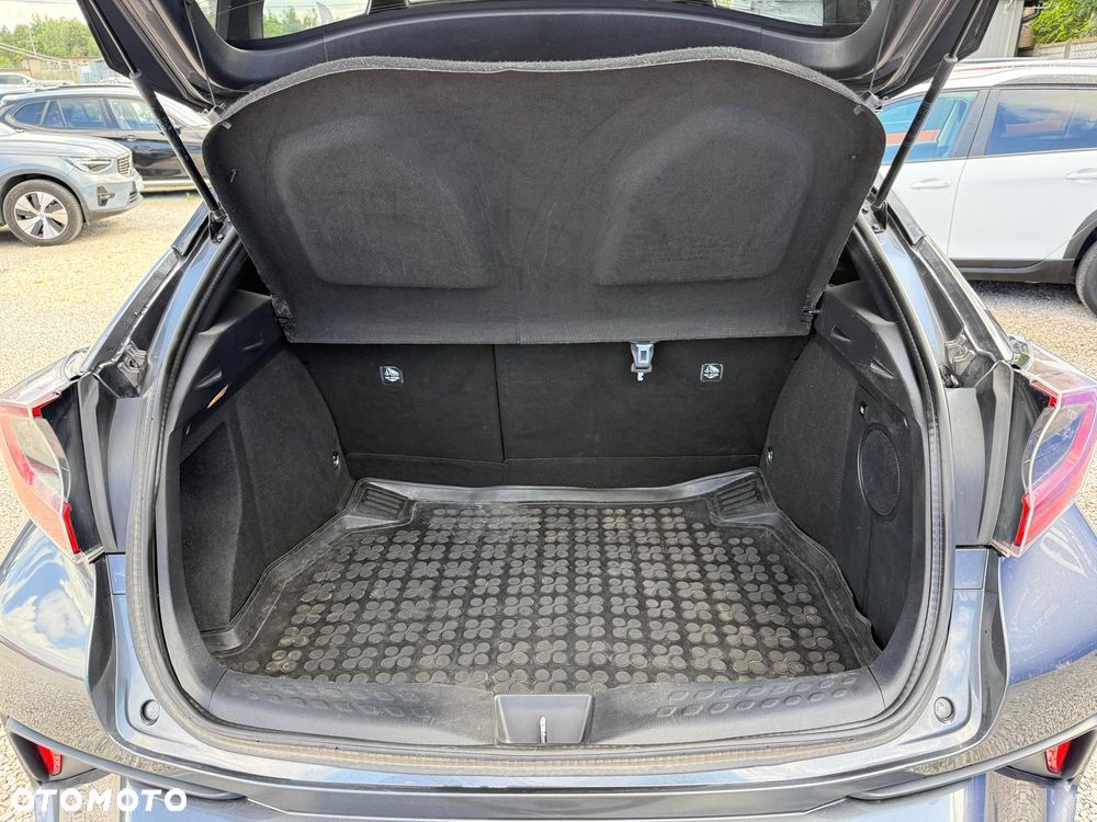 Toyota C-HR 1.2 T Prestige CVT - 29