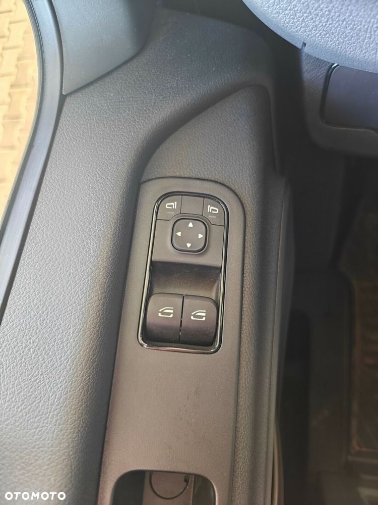 Mercedes-Benz Sprinter 315 cdi kontener 6EP - 21