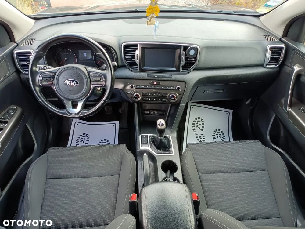 Kia Sportage 1.7 CRDI 2WD Dream-Team Edition - 18