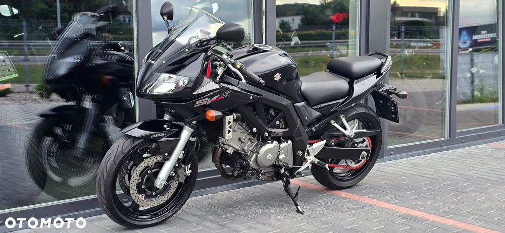 Suzuki SV - 24