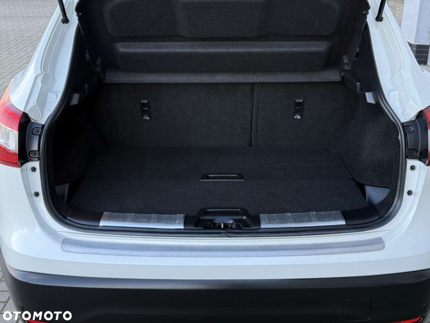 Nissan Qashqai 1.6 DIG-T Tekna - 39