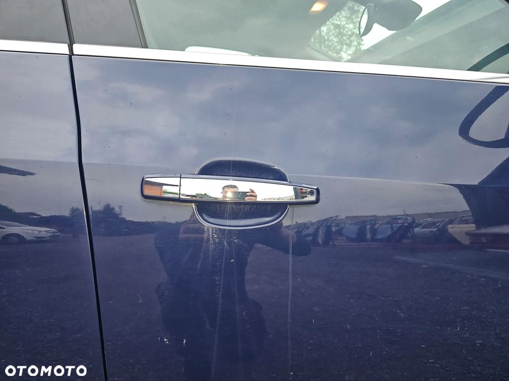 DRZWI PRAWE PRZEDNIE PRAWY PRZÓD OPEL ZAFIRA C 20Z - 2