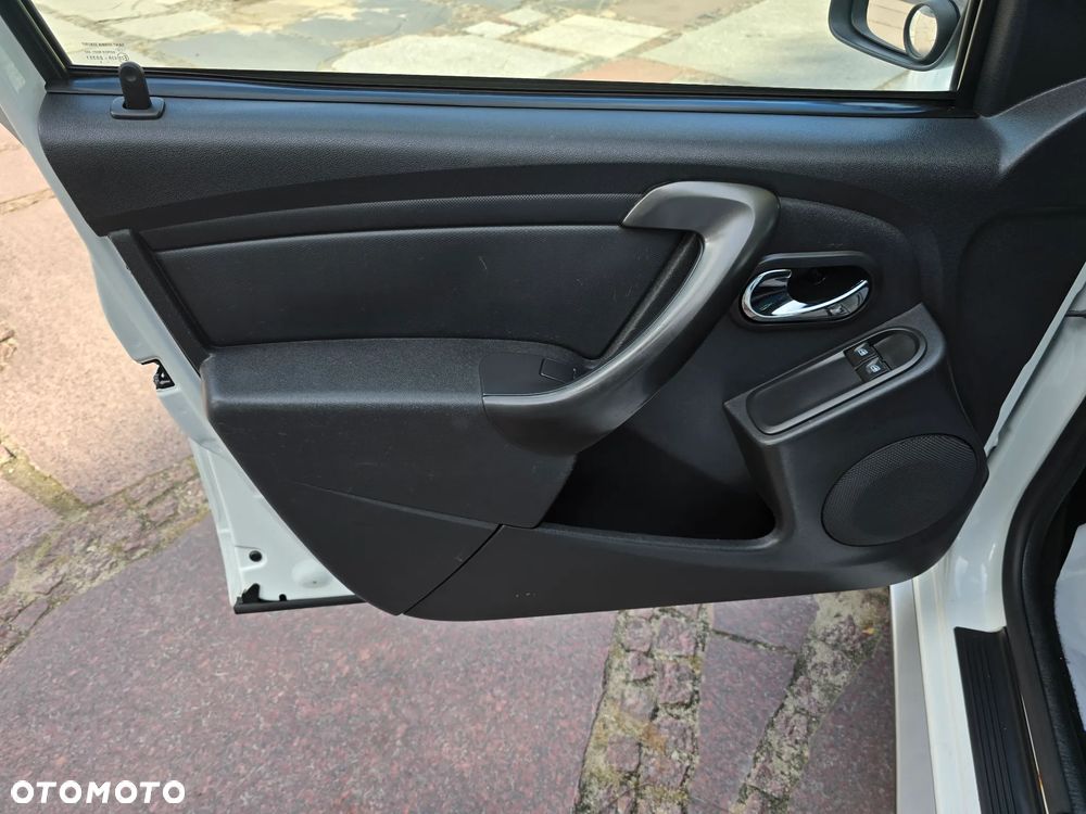Dacia Duster TCe 125 4x2 Celebration - 26