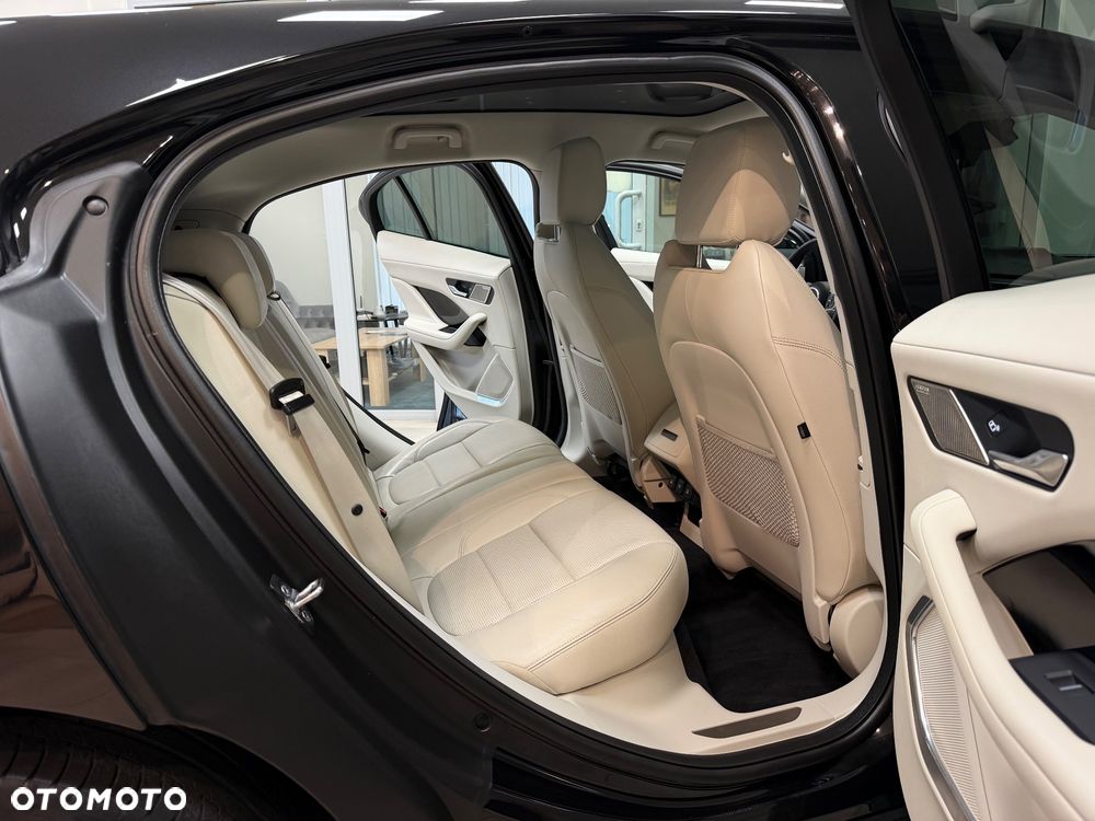 Jaguar I-Pace EV400 AWD R-DYNAMIC SE - 33