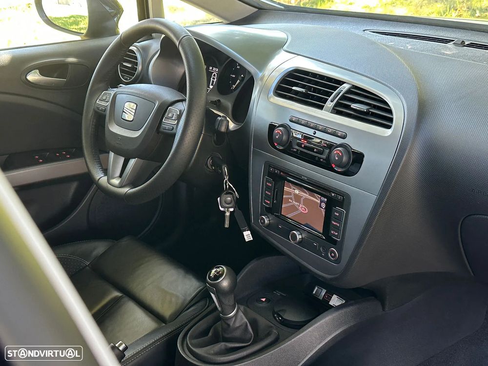 SEAT Leon 1.6 TDI Ecomotive Sport Start/Stop - 21