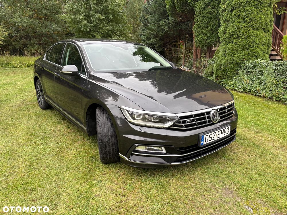 Volkswagen Passat - 2
