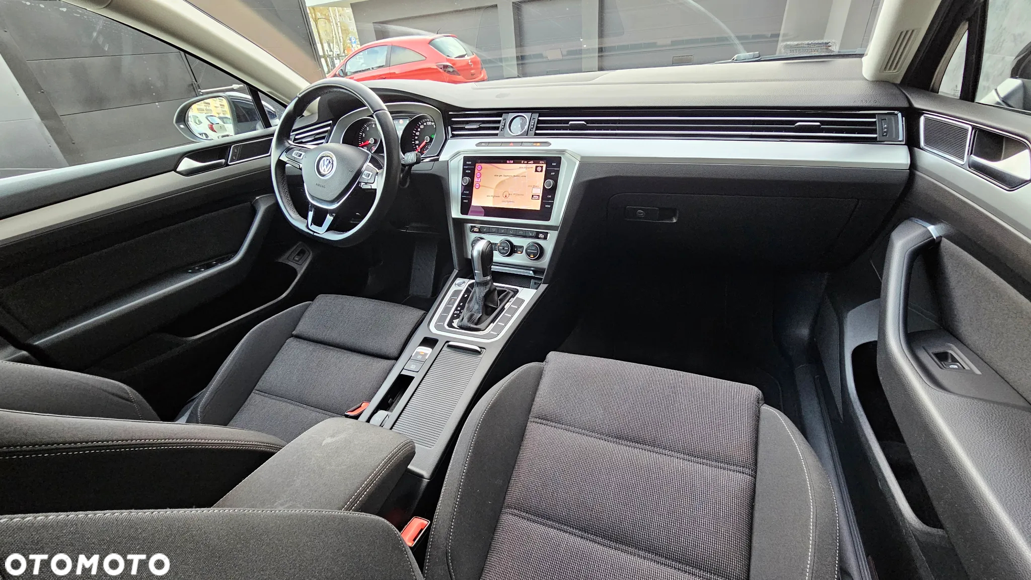 Volkswagen Passat 1.8 TSI BMT Comfortline DSG - 13