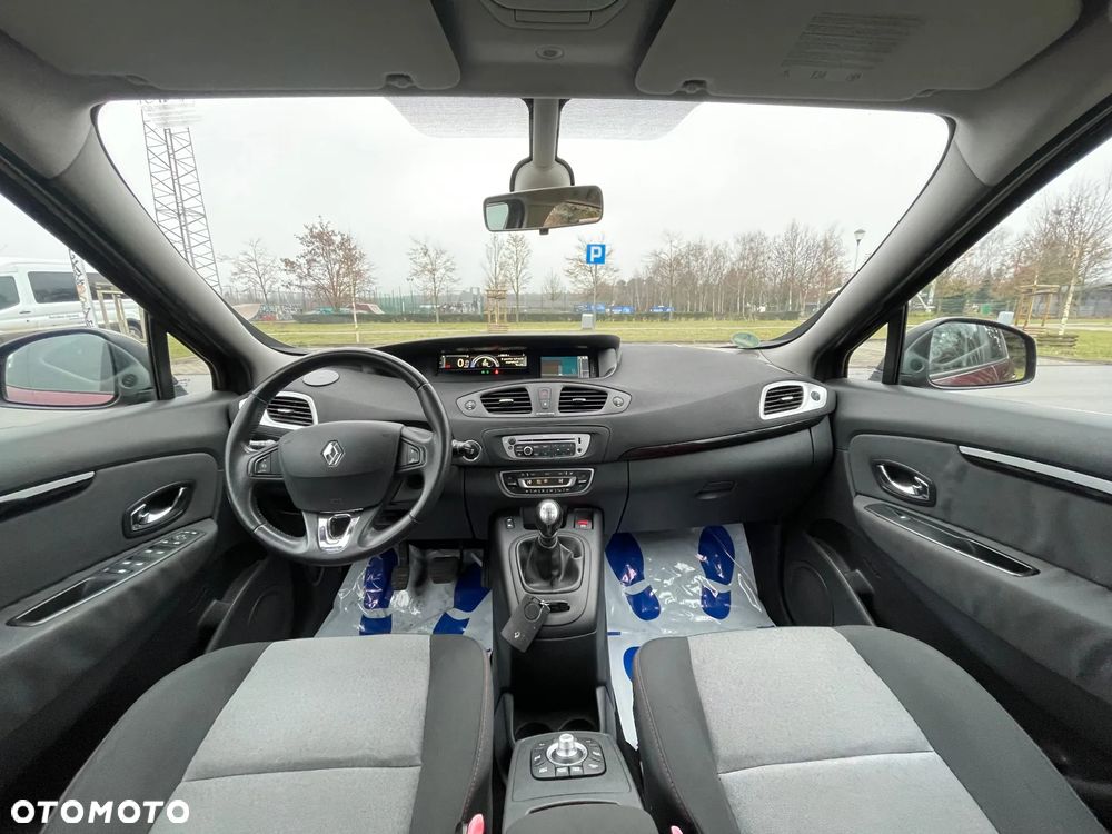 Renault Scenic Energy dCi 110 S&S Paris - 12