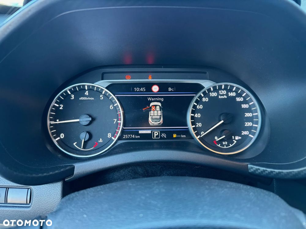 Nissan Juke 1.0 DIG-T Kiiro DCT - 17