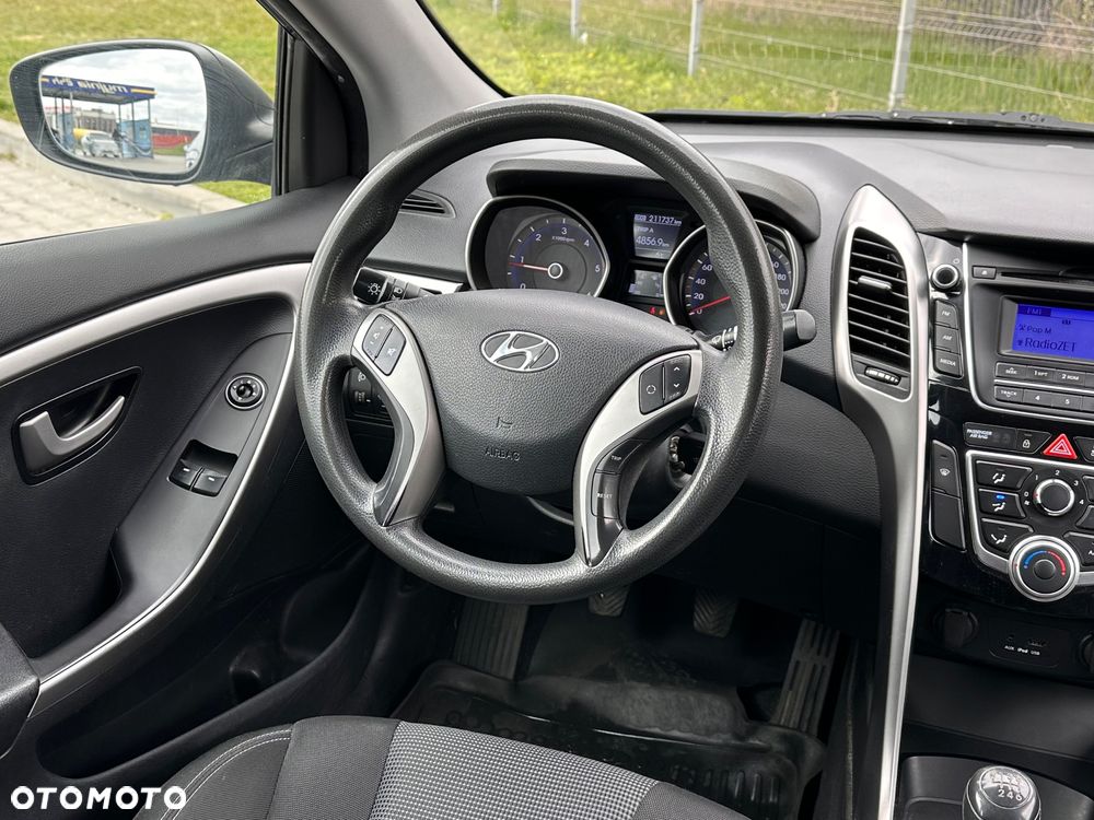 Hyundai i30 1.6 CRDi Comfort - 21