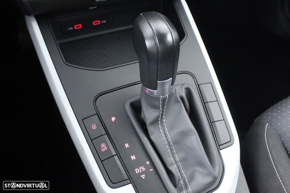 SEAT Arona 1.0 TSI Style DSG - 29