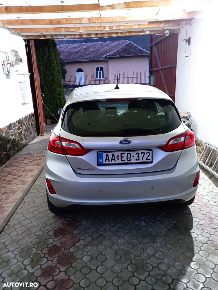 Ford Fiesta 1.0 EcoBoost S&S Aut. TITANIUM - 2