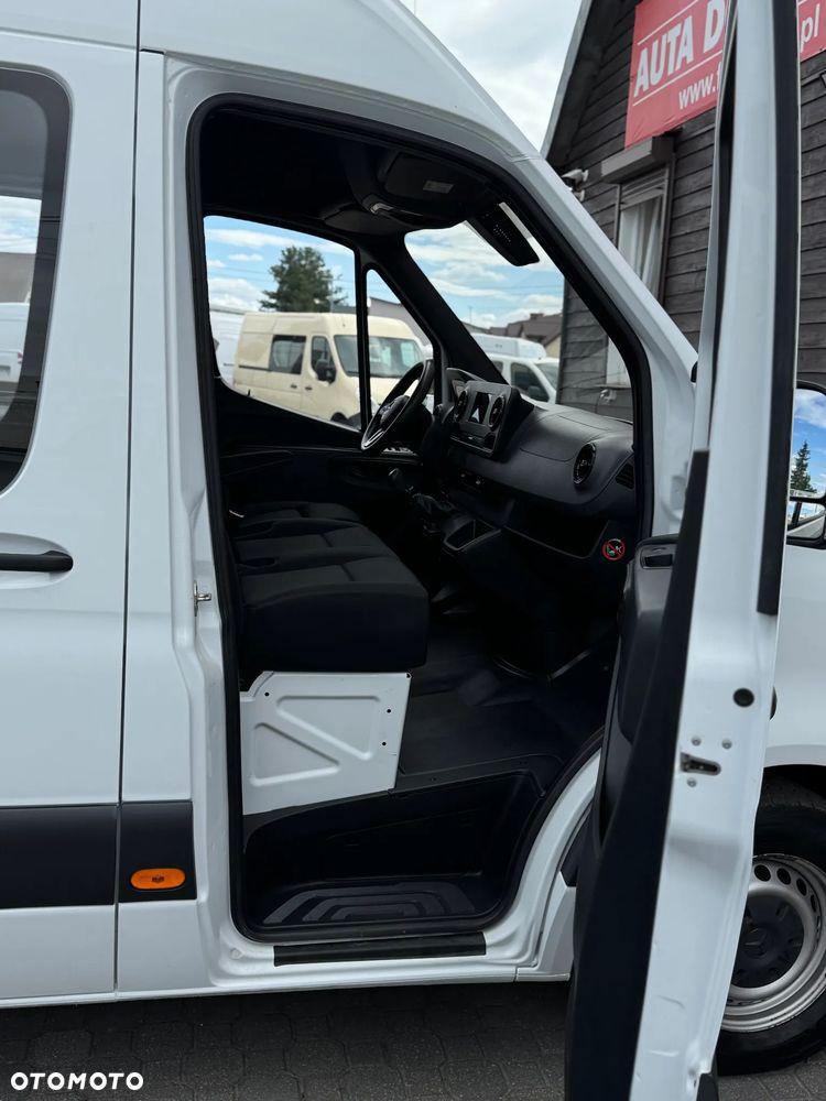 Mercedes-Benz SPRINTER - 19