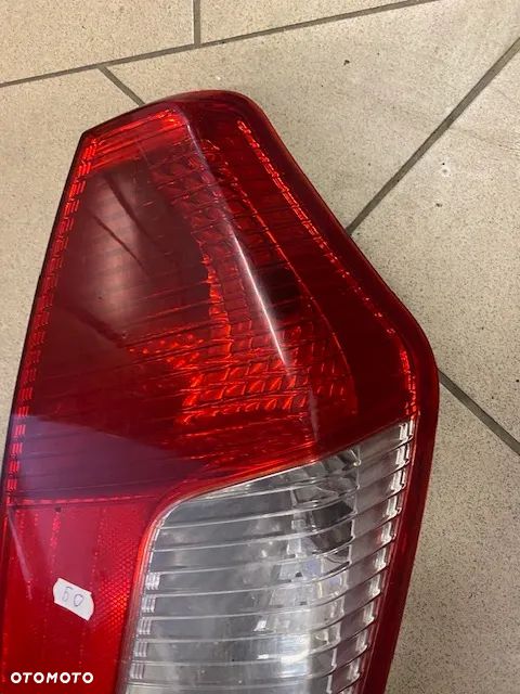 LAMPA TYŁ LEWA 92401-0X0XX PRAWA 92402-0X0XX HYUNDAI I10 - 8