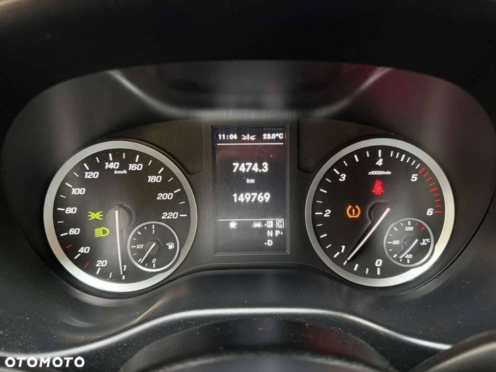 Mercedes-Benz Vito - 27
