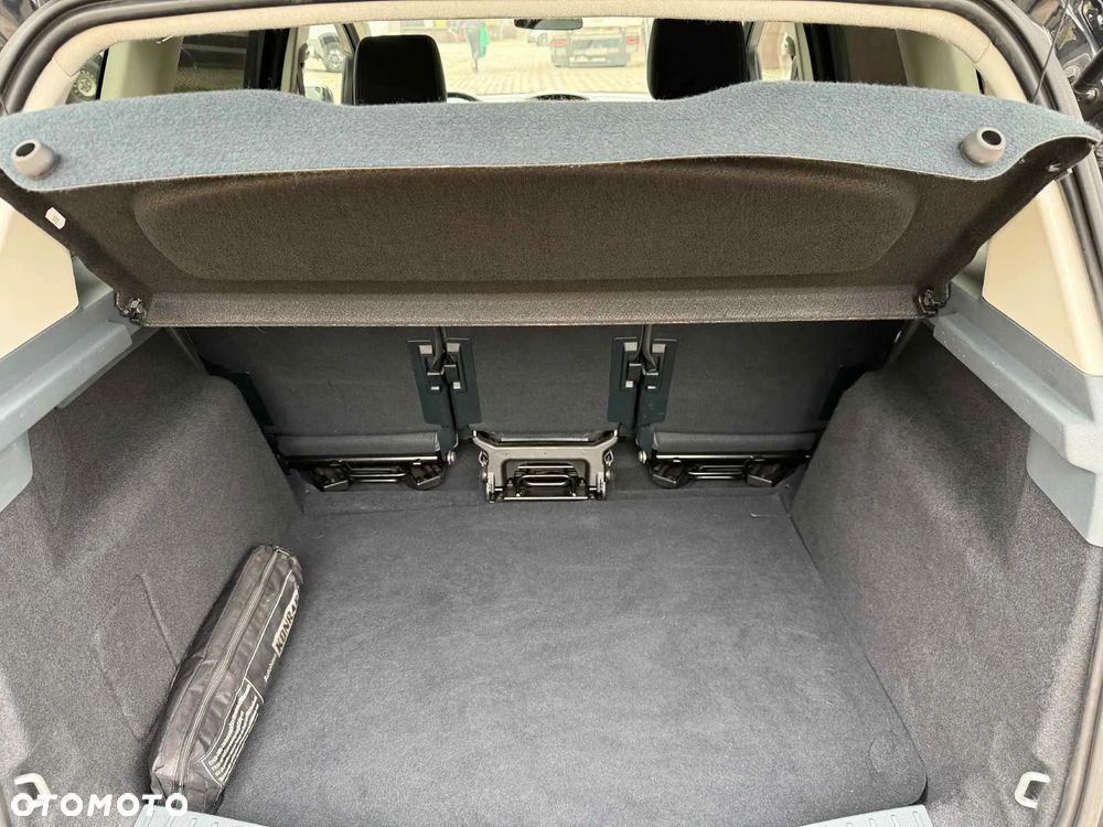 Ford C-MAX - 17