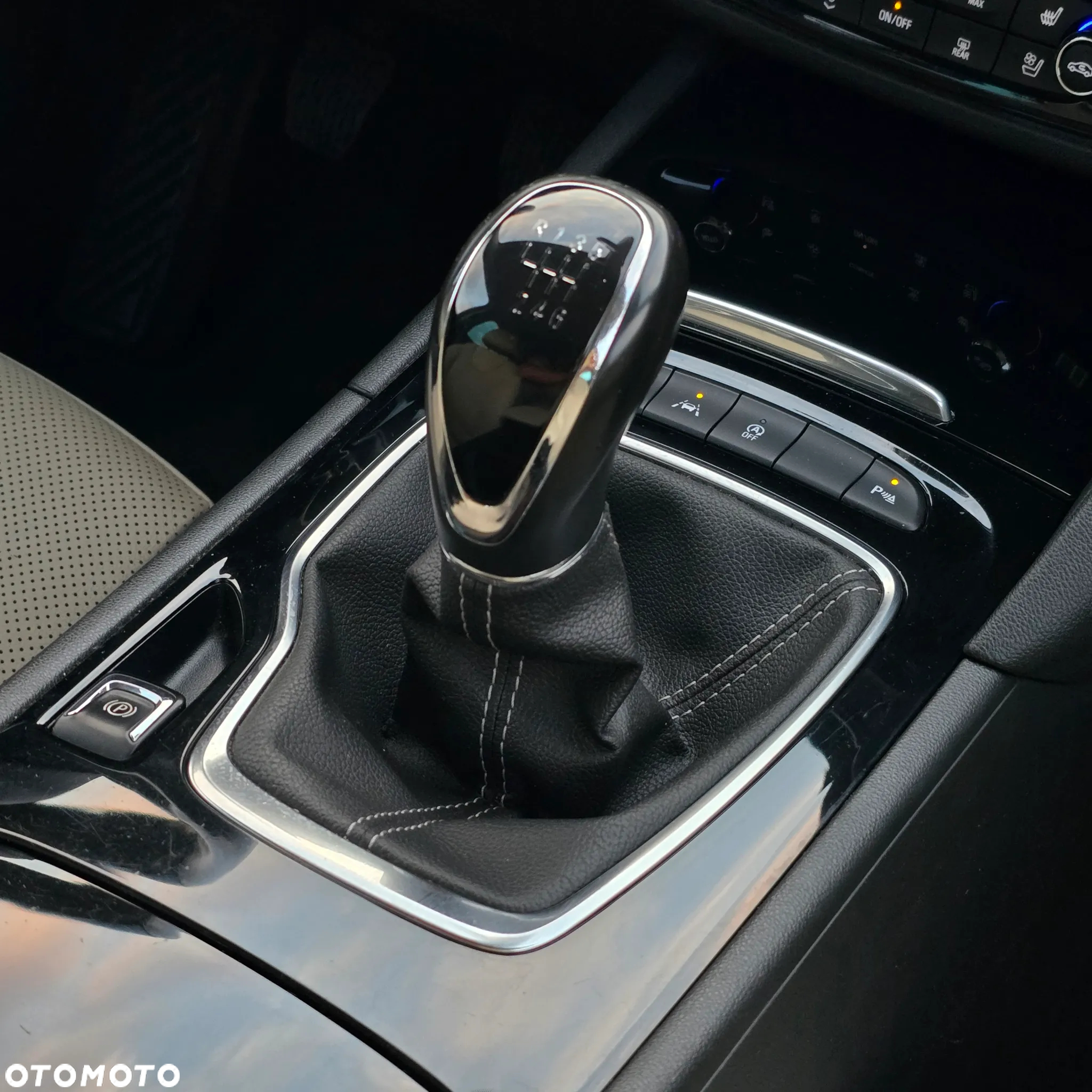 Opel Insignia 2.0 CDTI Exclusive S&S - 31