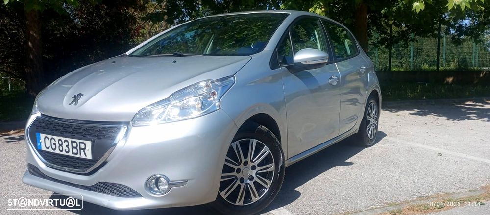 Peugeot 208 PureTech 82 Active - 4