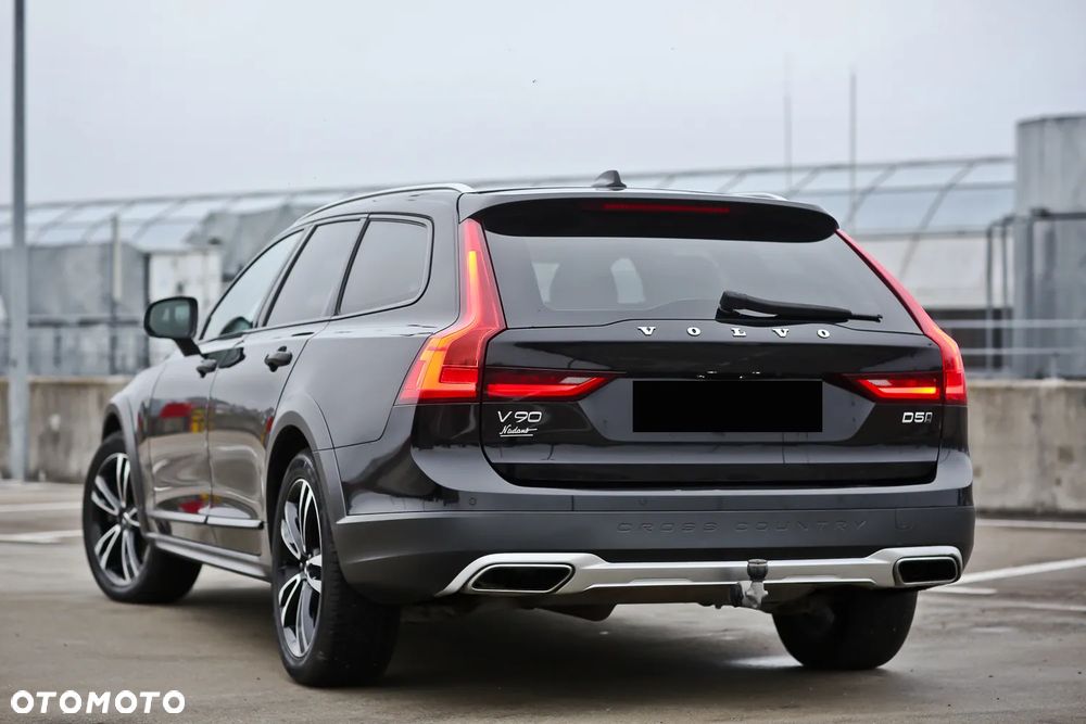 Volvo V90 Cross Country D5 SCR AWD Pro - 12