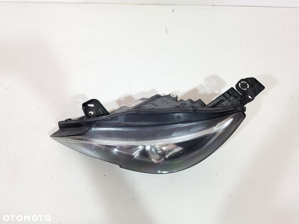 PEUGEOT 308 II 2 T9 LIFT LAMPA PRZÓD PRZEDNIA LEWA 9816990680 EURO ORYGINAŁ - 2
