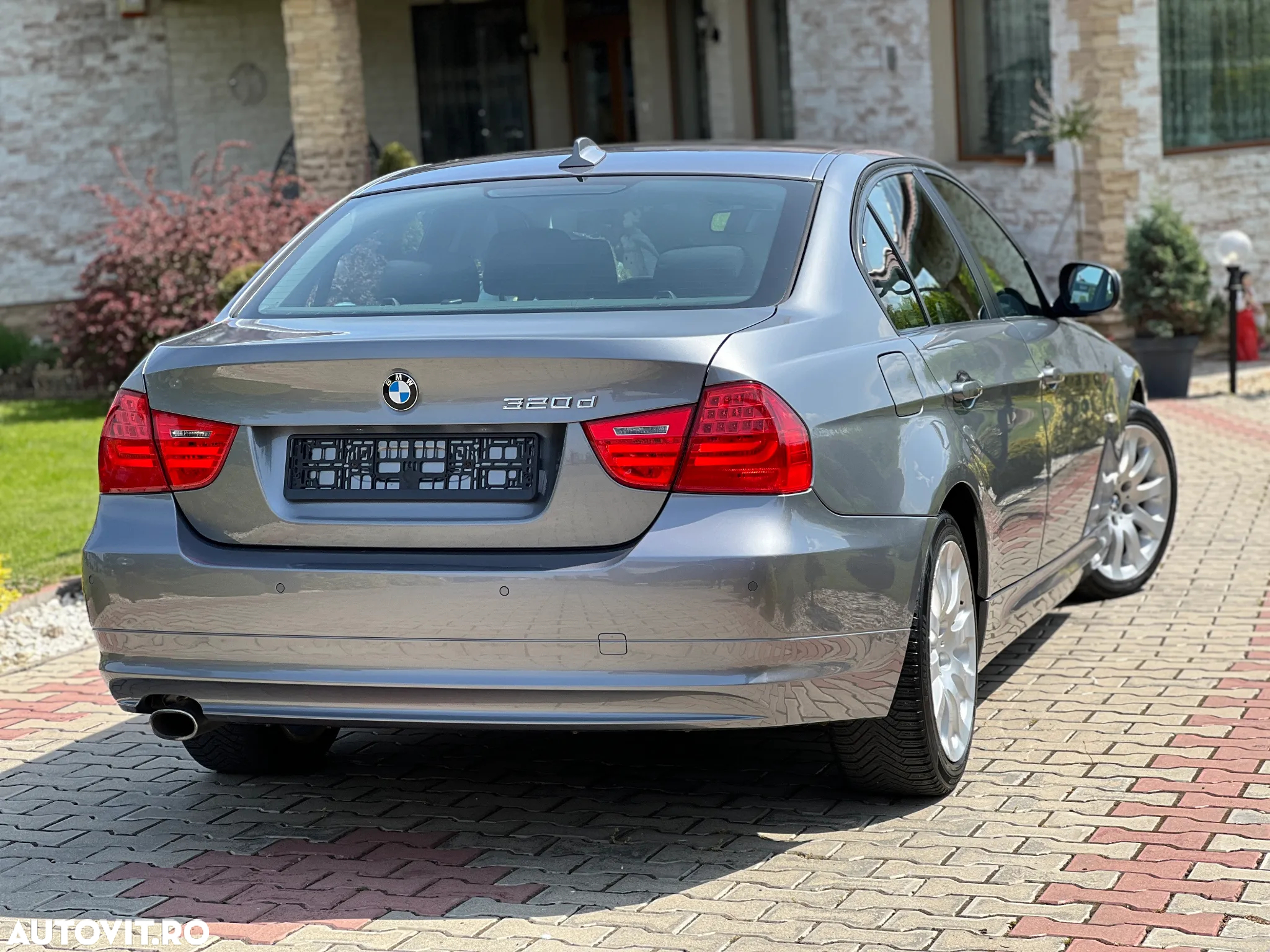 BMW Seria 3 320d Aut. - 3