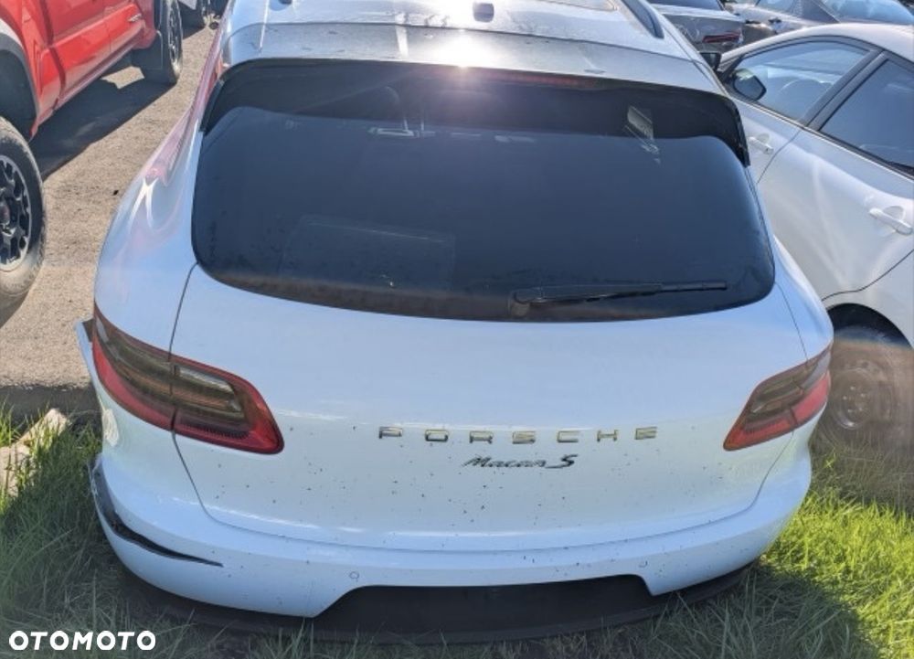 Porsche Macan S - 7