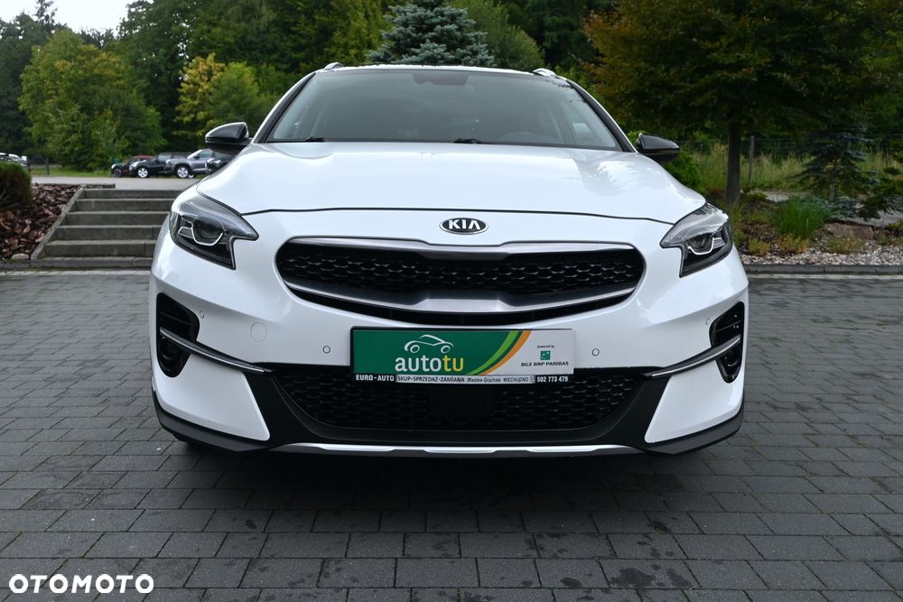 Kia XCeed 1.4 T-GDI L Business Line DCT - 13