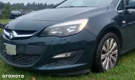 OPEL ASTRA J IV LIFT ZDERZAK PRZÓD POD CZUJNIKI PARKOWANIA W KOLOR: Z30V - 1