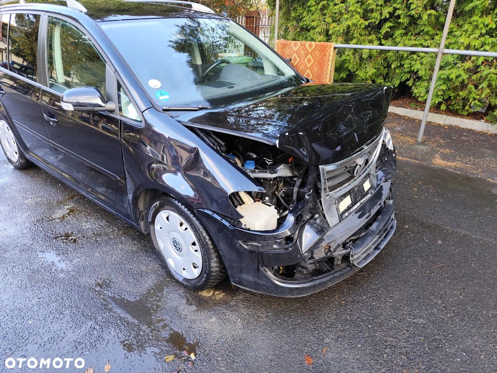 Volkswagen Touran 2.0 TDI DPF Trendline - 2