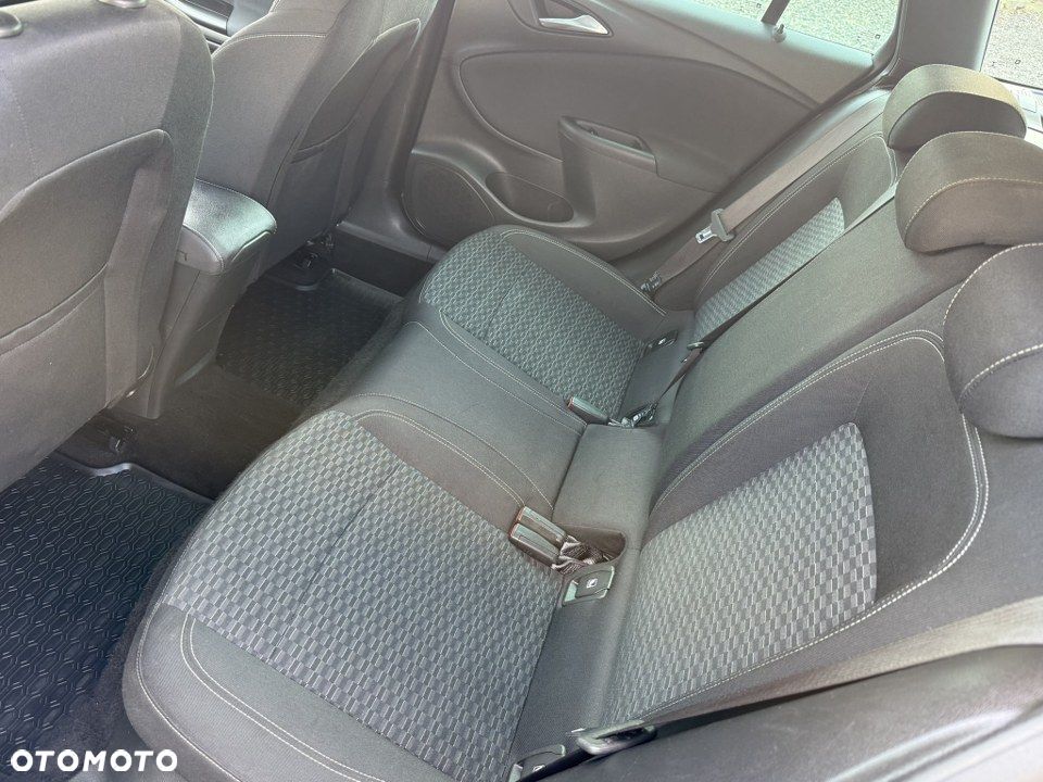 Opel Astra 1.4 Turbo Start/Stop Innovation - 35