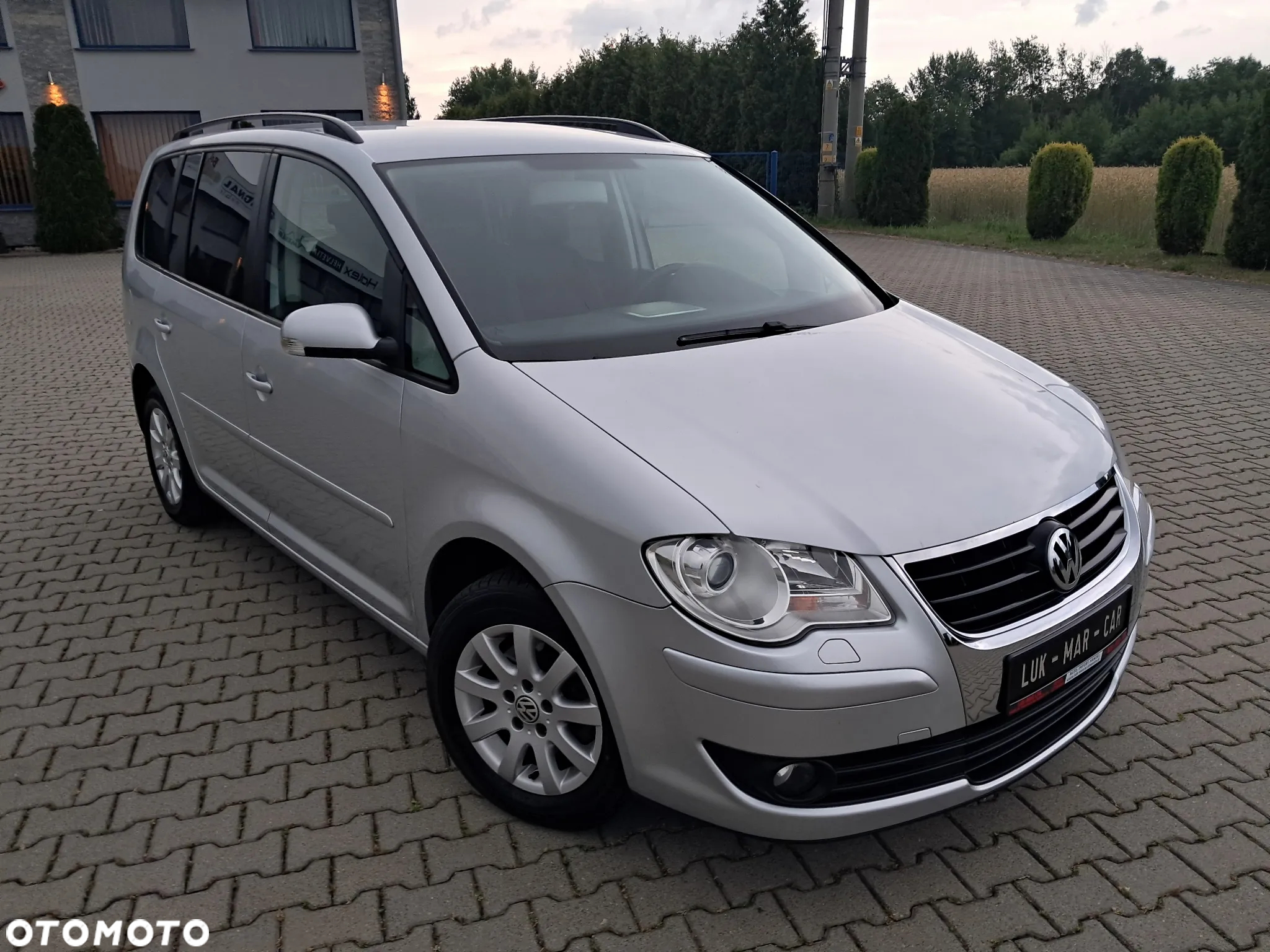 Volkswagen Touran 1.9 TDI DPF Highline - 6