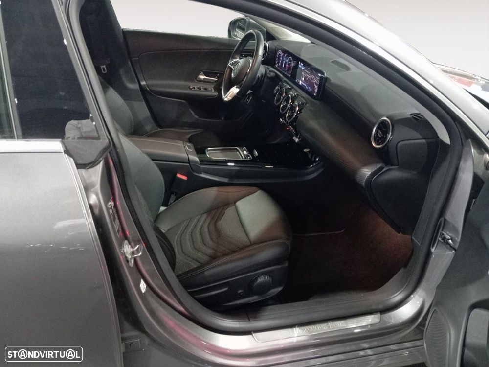Mercedes-Benz CLA 180 d Shooting Brake AMG Line Aut. - 15