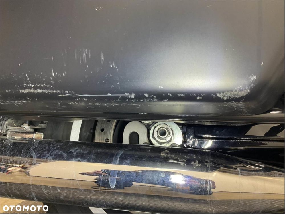 Harley-Davidson Touring Street Glide - 20