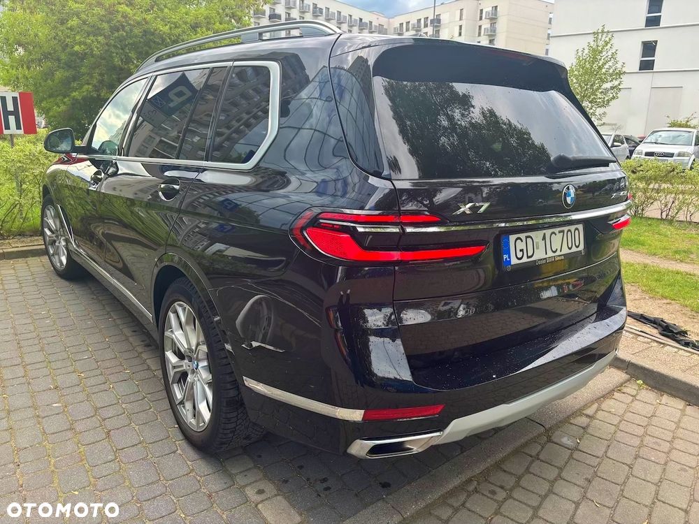 BMW X7 - 12