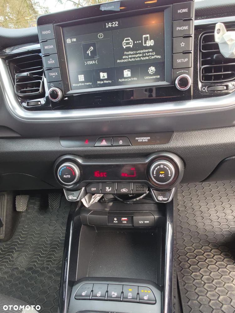 Kia Stonic 1.6 CRDi SCR L - 7