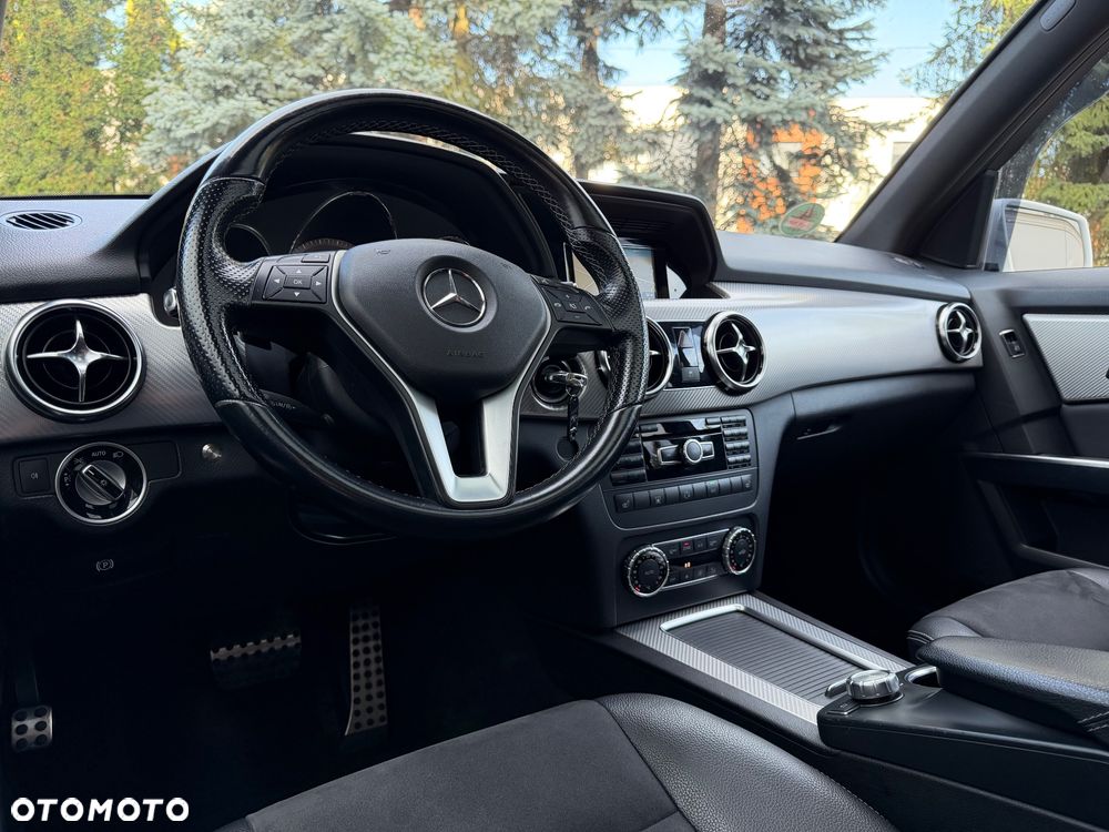 Mercedes-Benz GLK 350 CDI 4Matic (BlueEFFICIENCY) 7G-TRONIC - 37