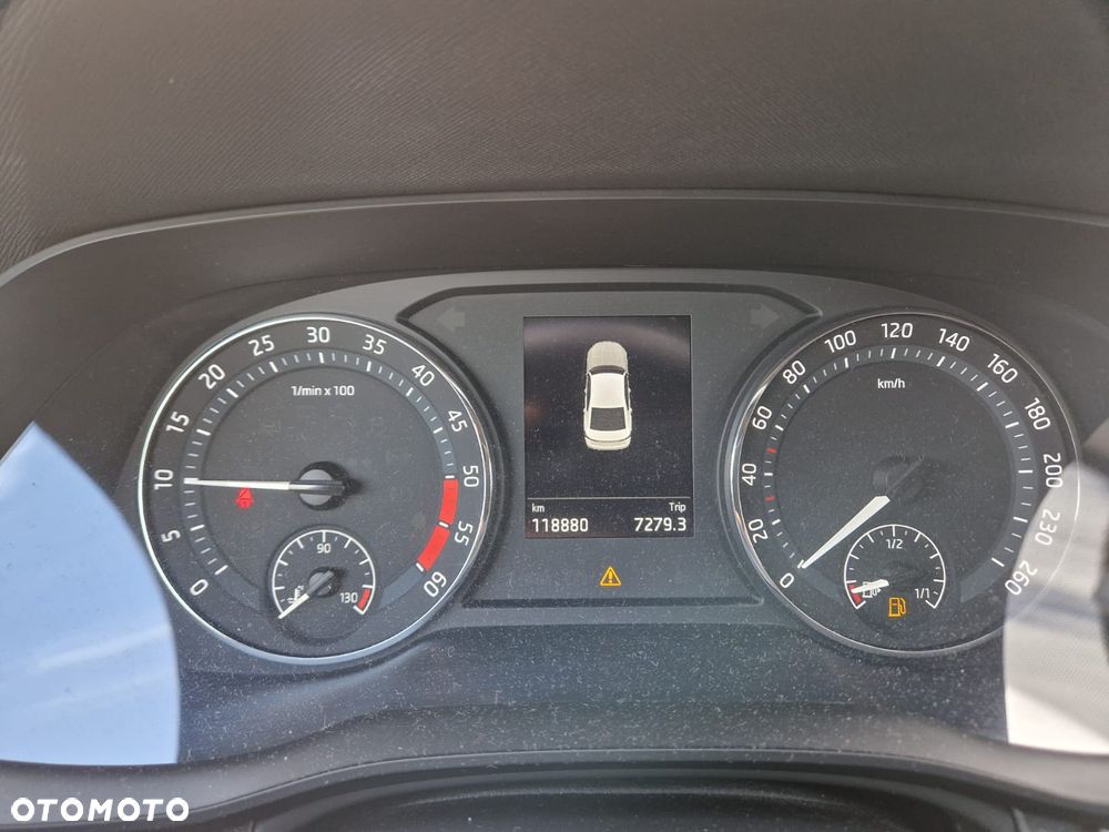 Skoda Octavia 2.0 TDI Ambition - 11