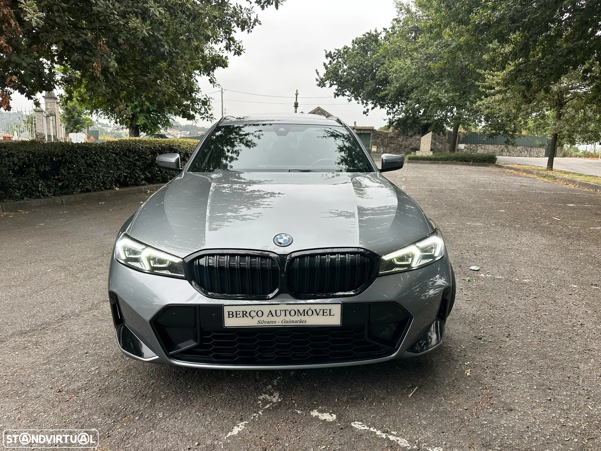 BMW 330 e Touring Pack Desportivo M Auto - 4
