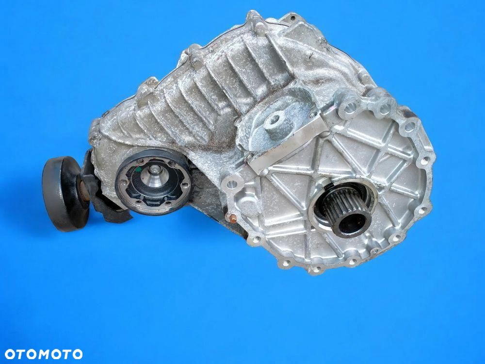MERCEDES W470 350 CDI A4702800200 REDUKTOR ROZDZIELACZ SKRZYNI BIEGÓW - 1