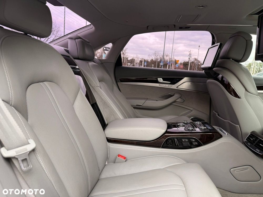 Audi A8 - 31